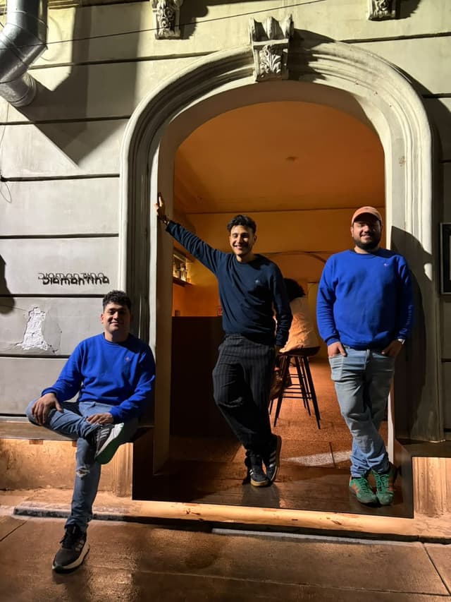 Nico, Isaac y Dani, Mixólogo